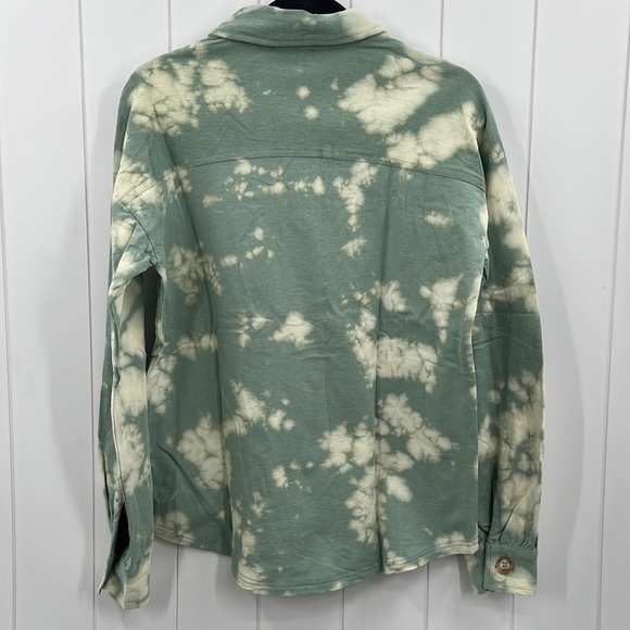 191. Mystree Shacket Bleached Design Green/Cream Top NWT - Picture 9 of 12